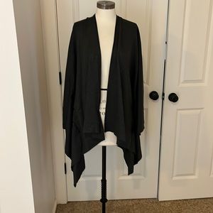 Beautiful gray cape by Cut25